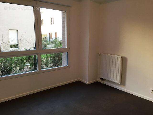 n°10 - Appartement à ROMAINVILLE