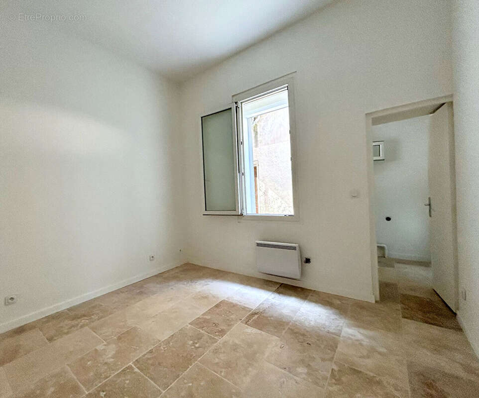 Appartement Sete 3 pièce(s) 48 m2 centre ville Sete - photo 4