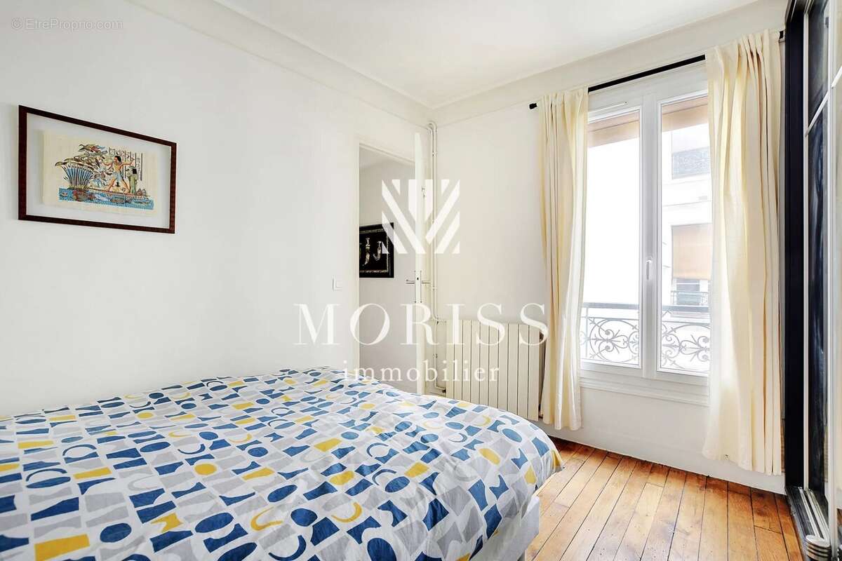 Appartement à PARIS-3E