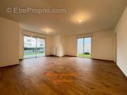 Appartement à SAINT-CYR-SUR-LOIRE