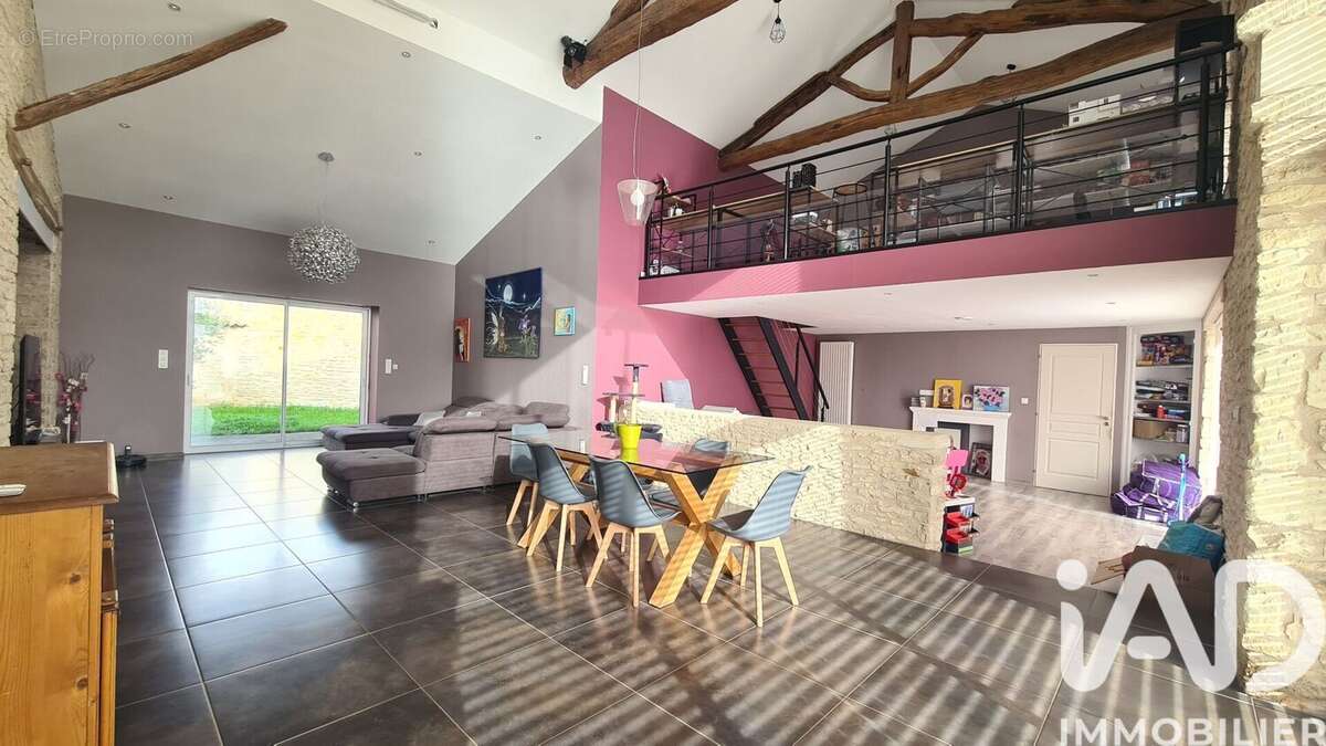 Photo 9 - Maison à LE ROCHEREAU