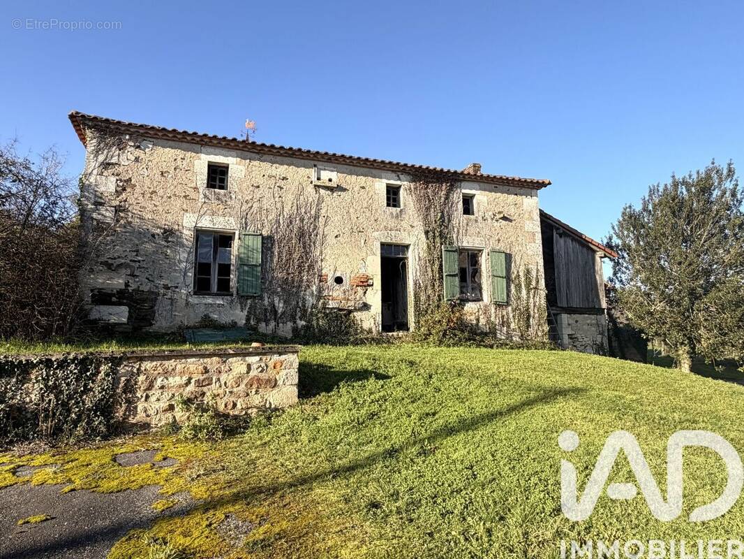 Photo 1 - Maison à ROUZEDE