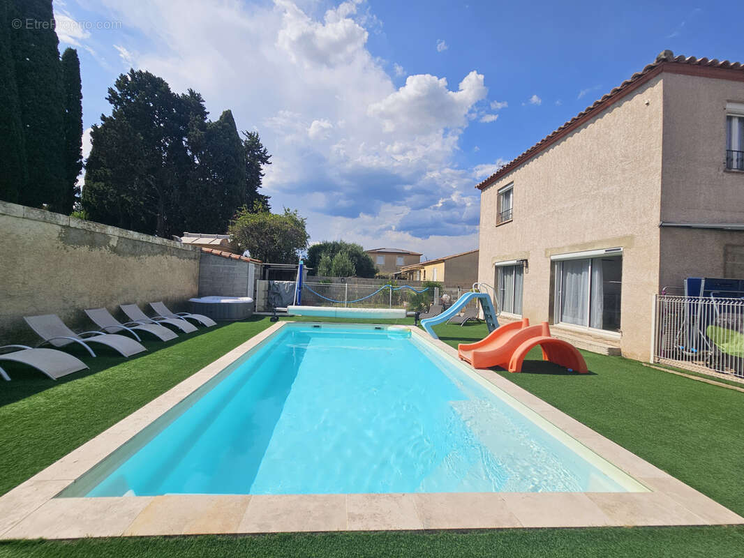 Maison à CALVISSON