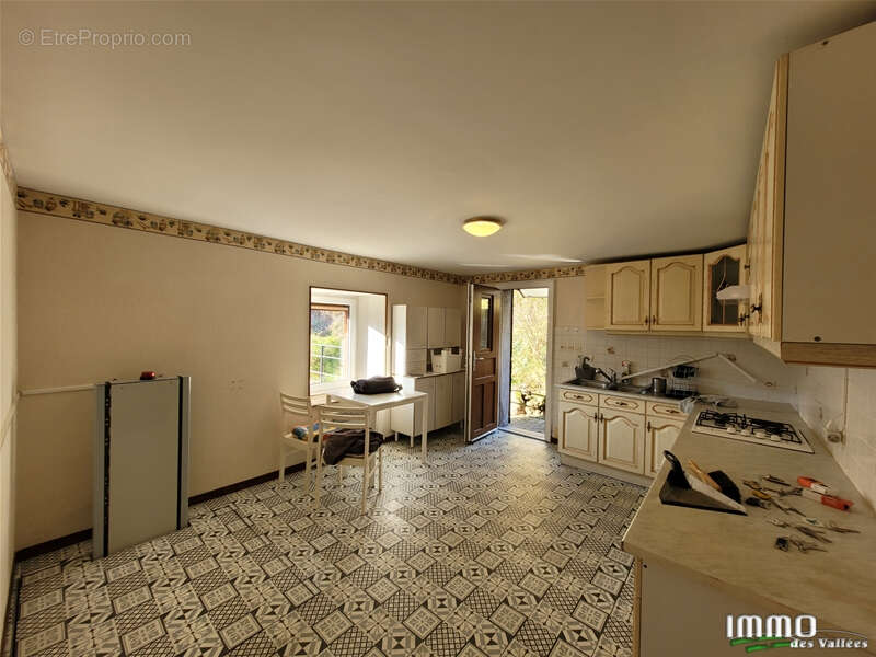 Appartement à FRESSE-SUR-MOSELLE