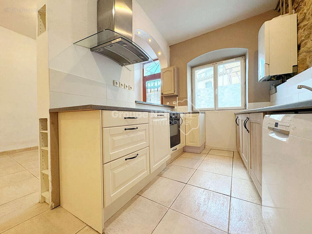 Maison 4 pièces à vendre au centre de Grans - Réf 3932 - photo 5