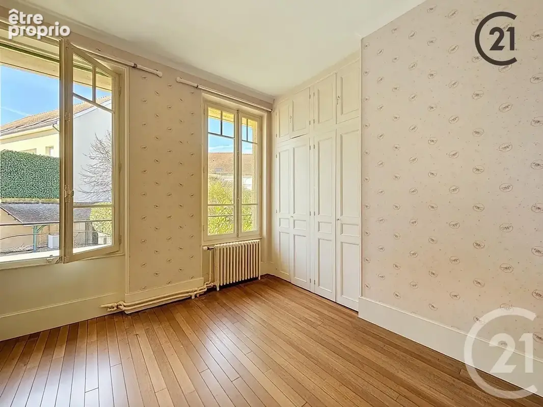 Maison 10 pièces 215 m² à vendre à Auxerre (89000) - photo 11