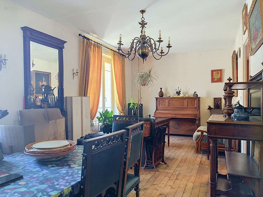 Maison Le Chambon Sur Lignon 7 pièce(s) 182 m2 - photo 4