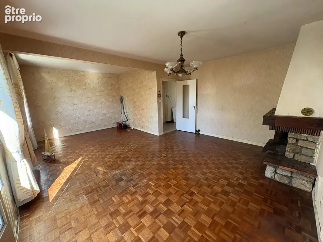 Maison traditionnelle, quartier Rouillen. - photo 5