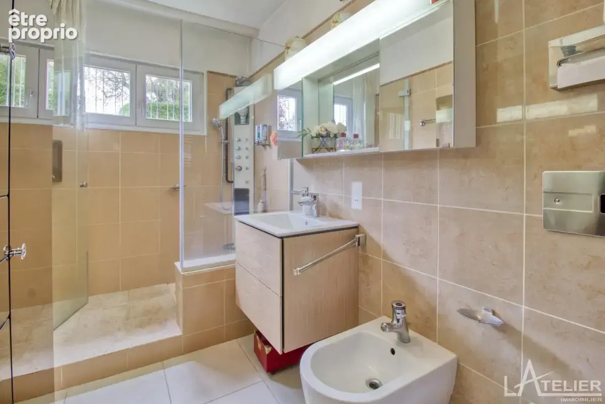 Maison 6 pièces 150 m² à vendre à Chavenay (78450) - photo 15
