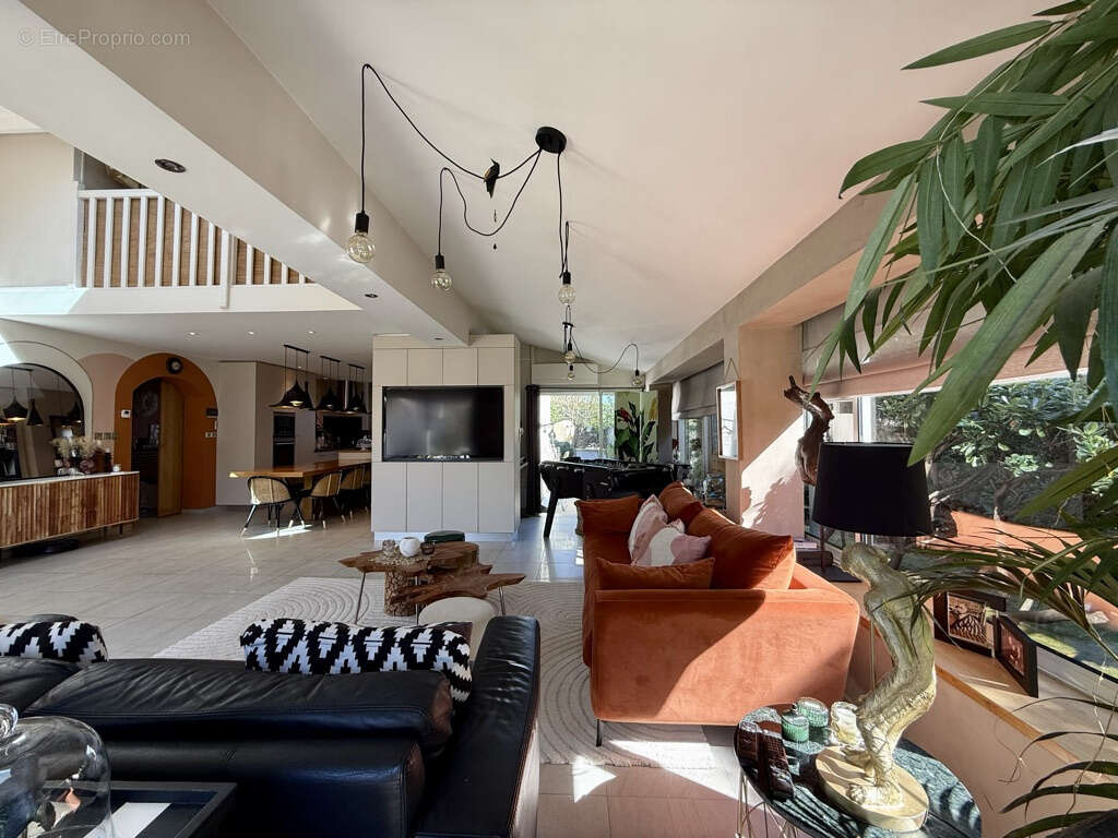 Maison à PORTES-LES-VALENCE