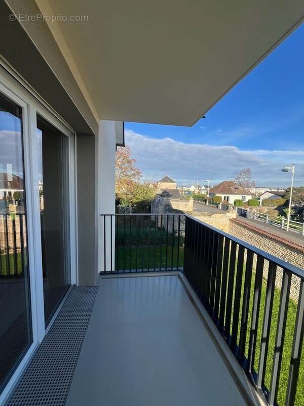 Appartement à CORMELLES-LE-ROYAL