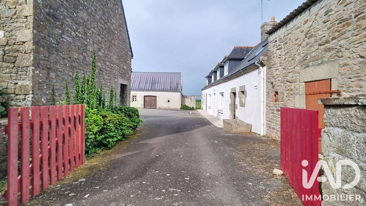 Photo 1 - Maison à PEUMERIT
