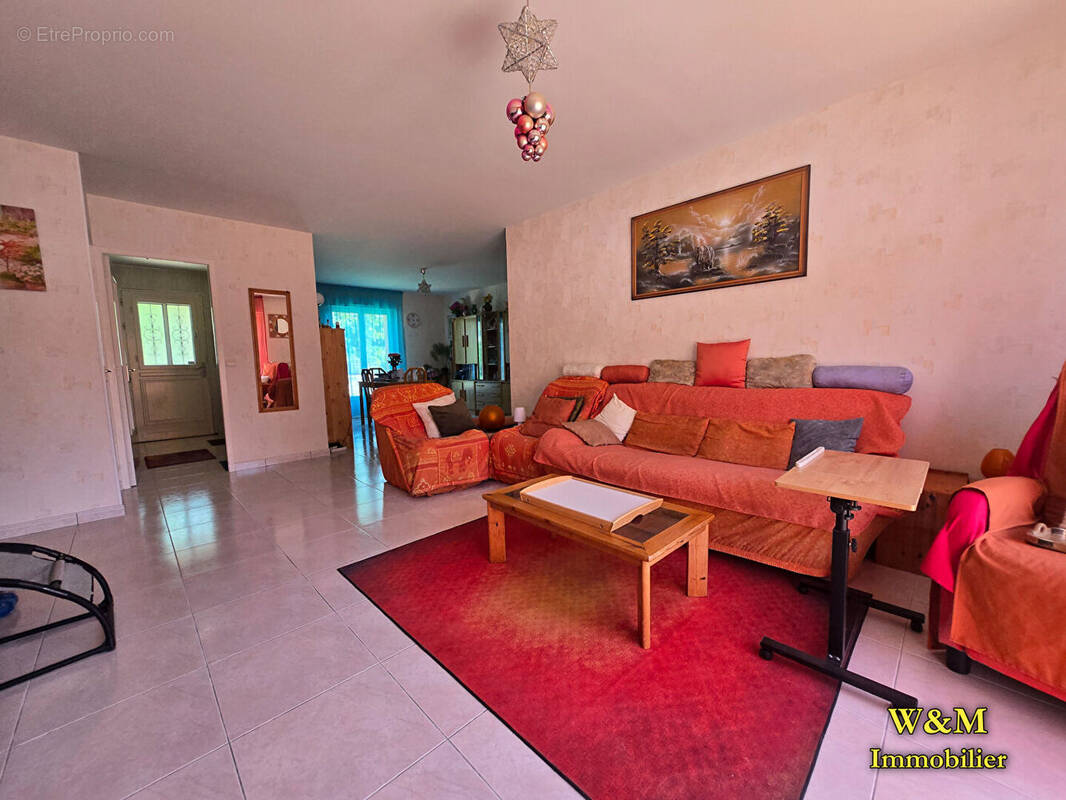 Maison à RIS-ORANGIS