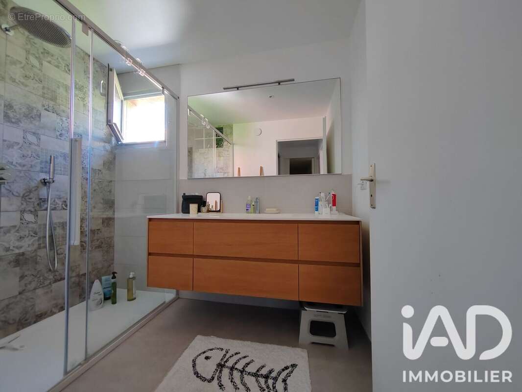 Appartement 80 m² à Menton  - photo 4