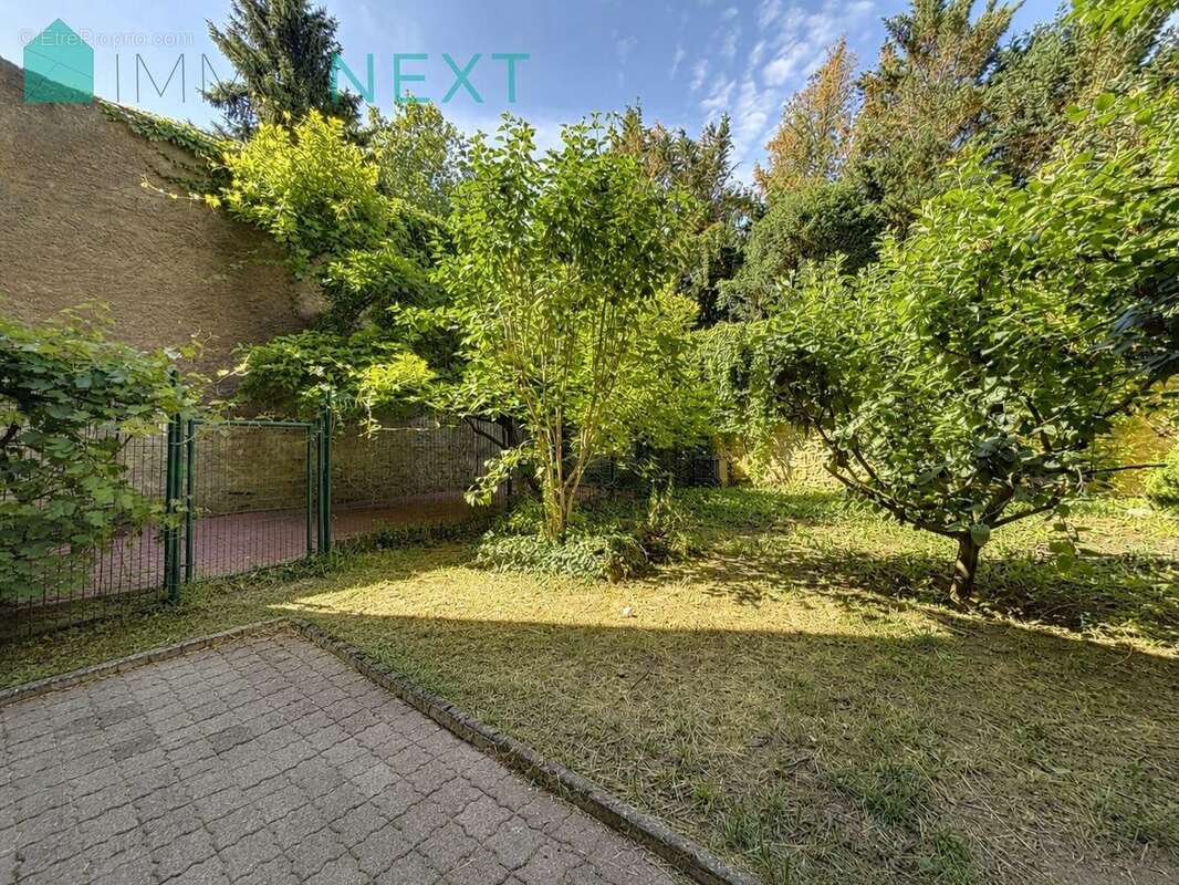 Appartement à JOEUF