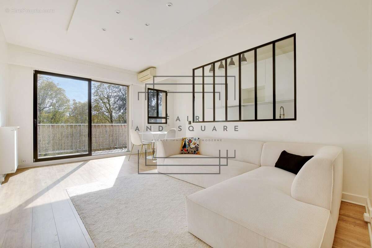 Appartement à NEUILLY-SUR-SEINE