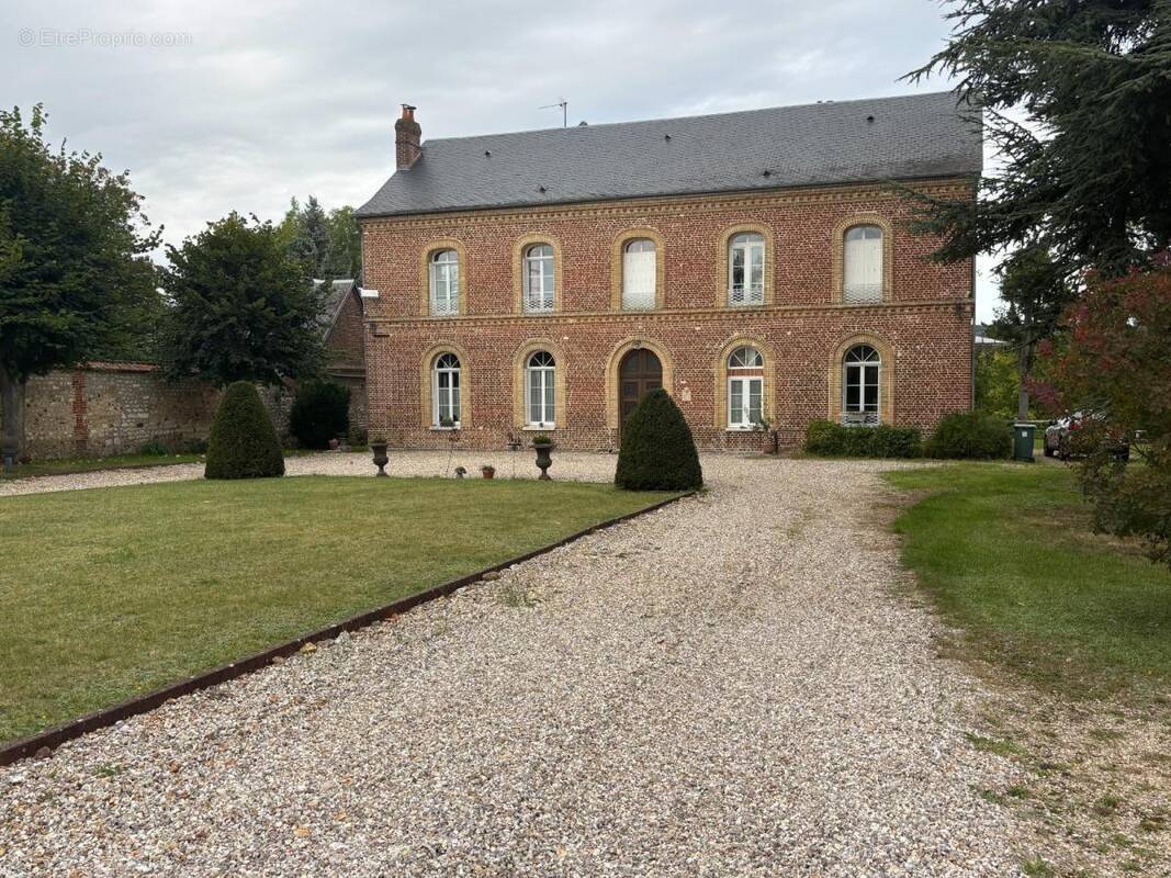 Maison à LES DAMPS