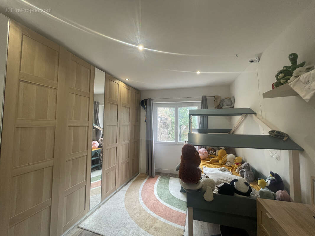 Appartement à LA CRAU