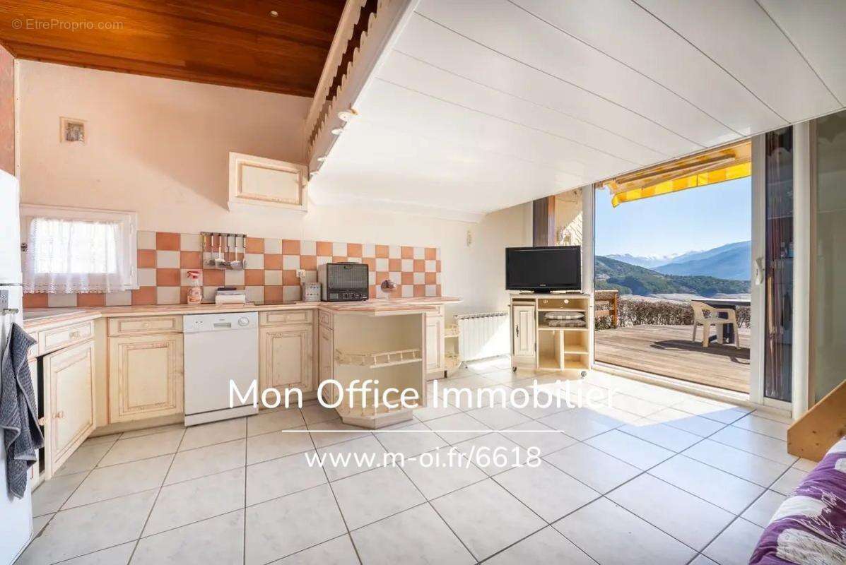 Référence : 6618-MTE - Pavillon Type 2-Bord de Lac- Vue panoramique - photo 2