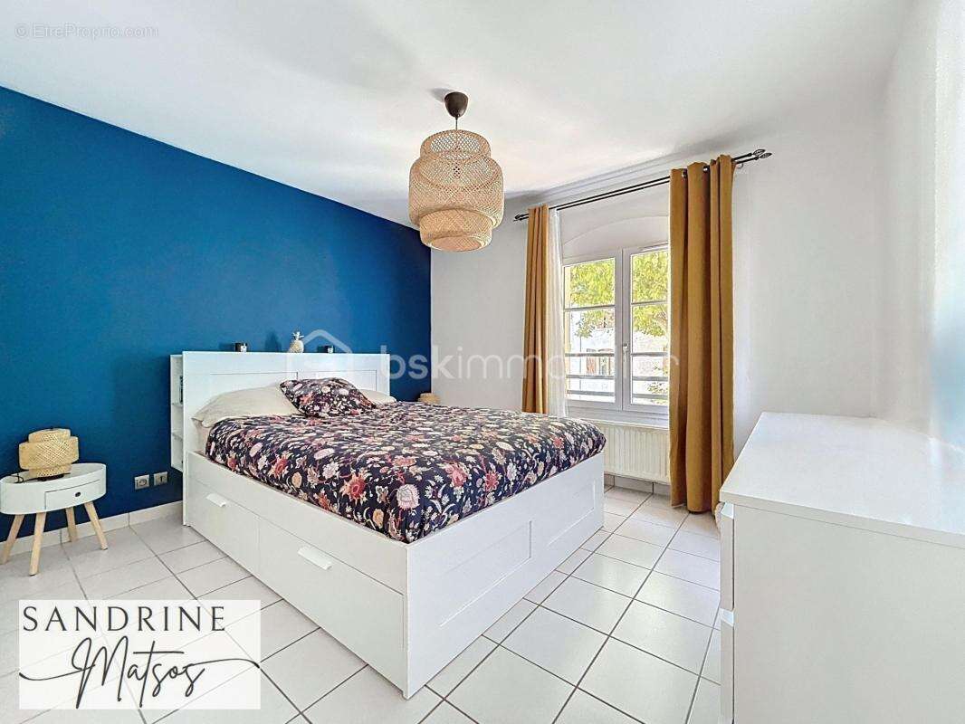 Appartement à SAINT-LAURENT-DE-MURE