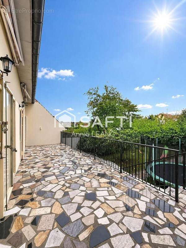 Photo 2 - Maison à GARGES-LES-GONESSE