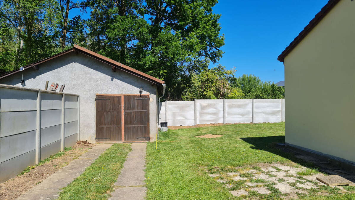Maison à MAINTENON