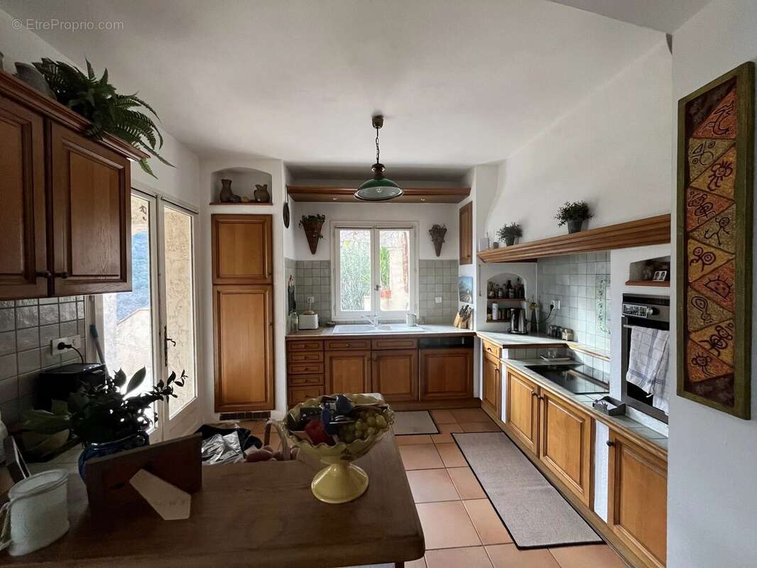 Maison à PLAN-DE-LA-TOUR