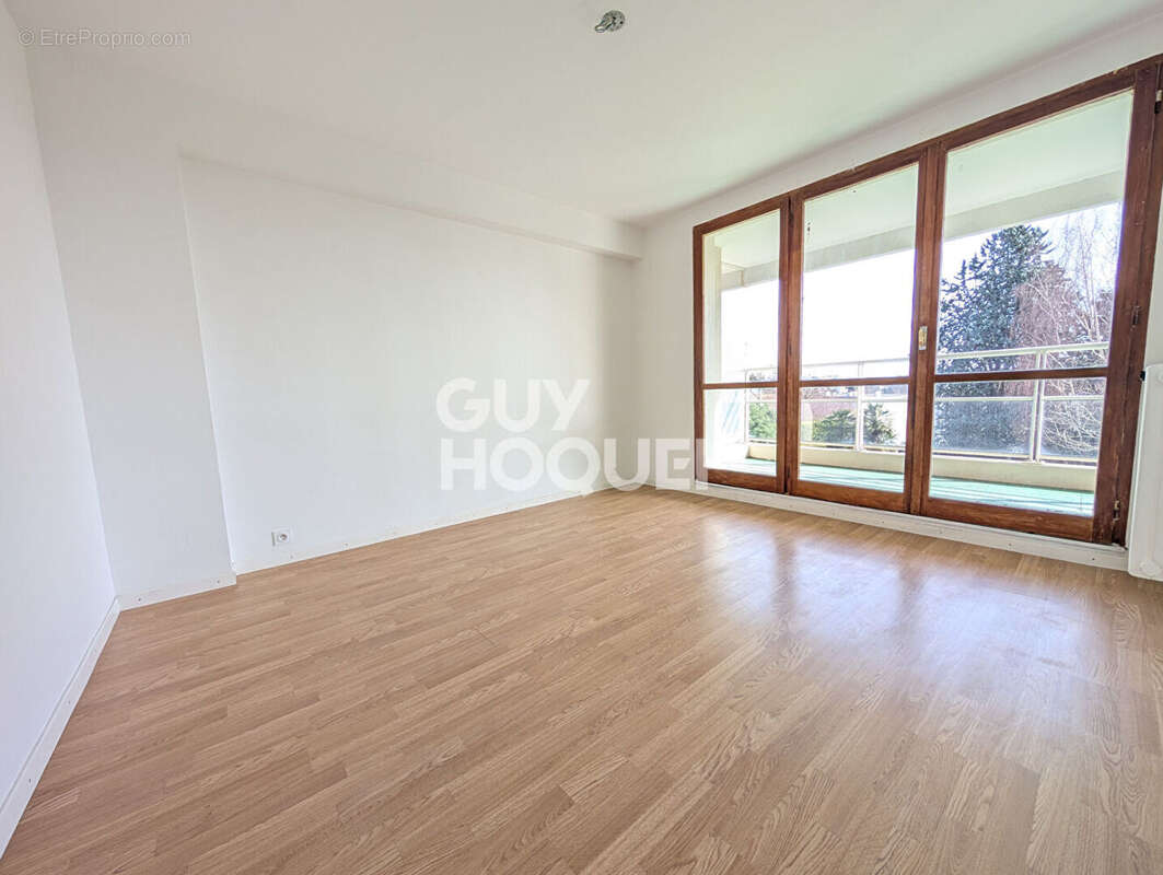 Appartement à SAINT-GERMAIN-EN-LAYE