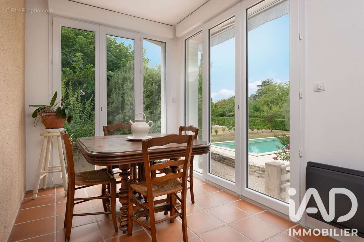 Maison 143 m² à Gaillac  - photo 6