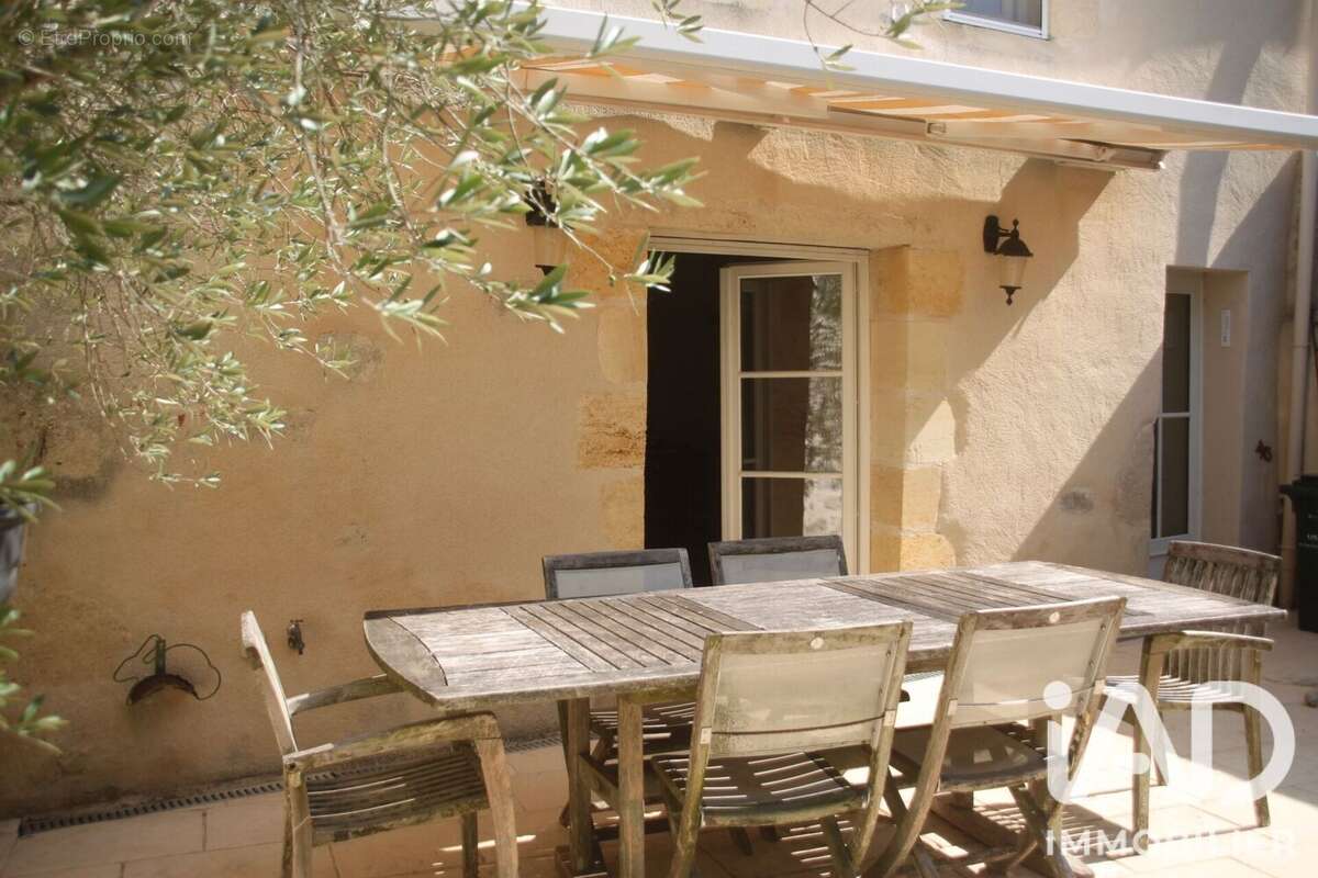 Maison 142 m² à Pellegrue  - photo 2