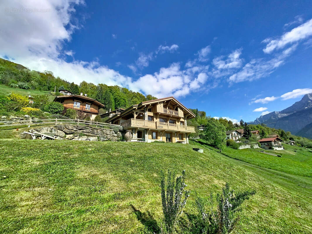 Maison à SALLANCHES