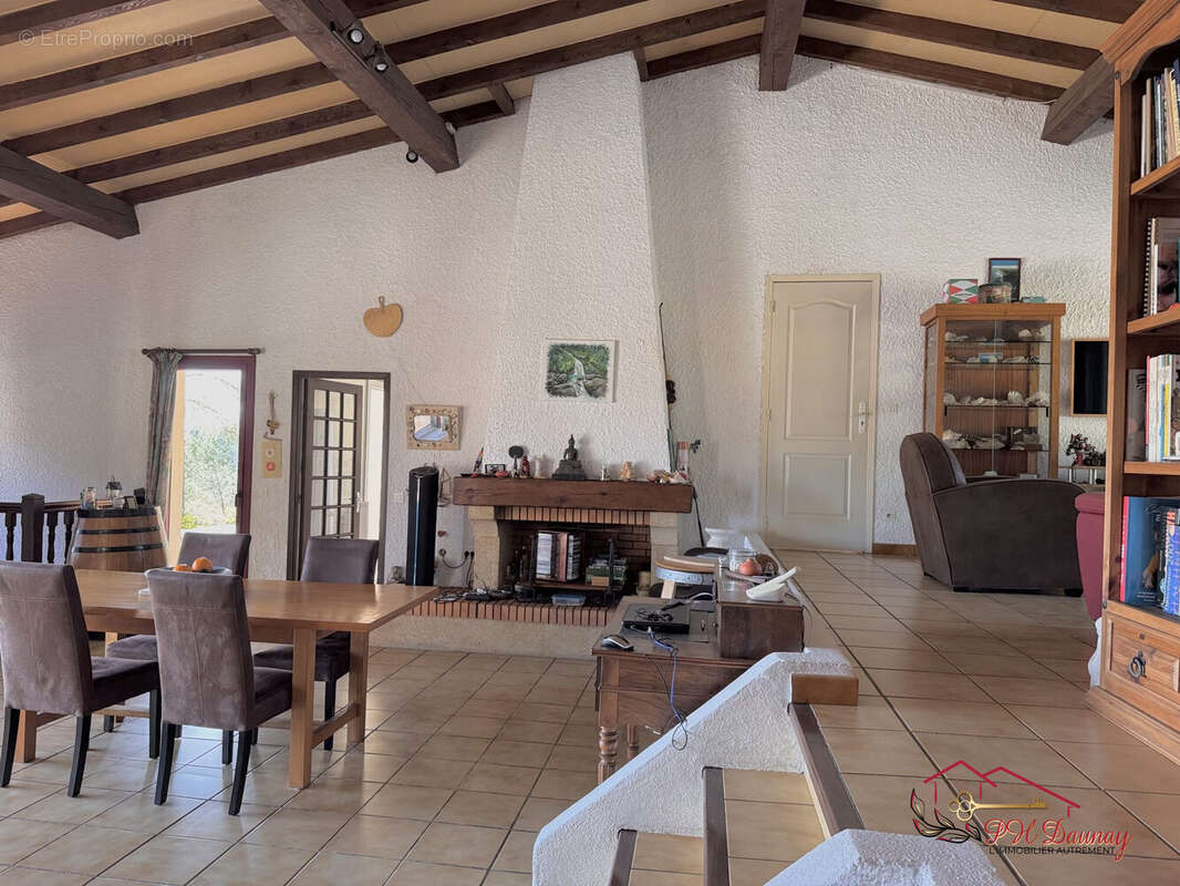 Maison à LEZIGNAN-CORBIERES