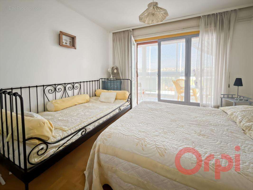 Appartement à CARRY-LE-ROUET