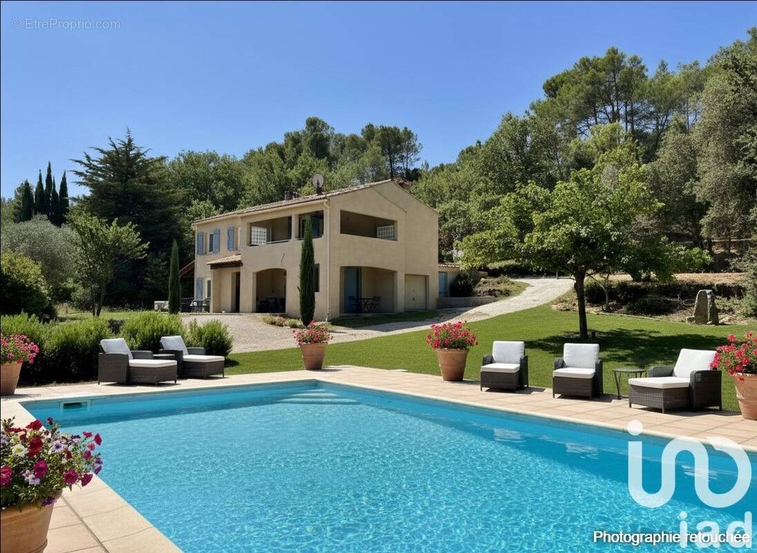 Photo 1 - Maison à LORGUES