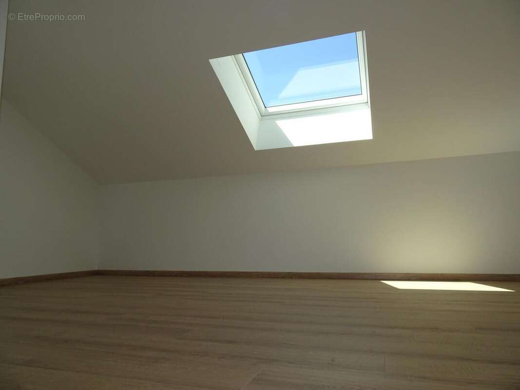 Maison à DUNIERE-SUR-EYRIEUX