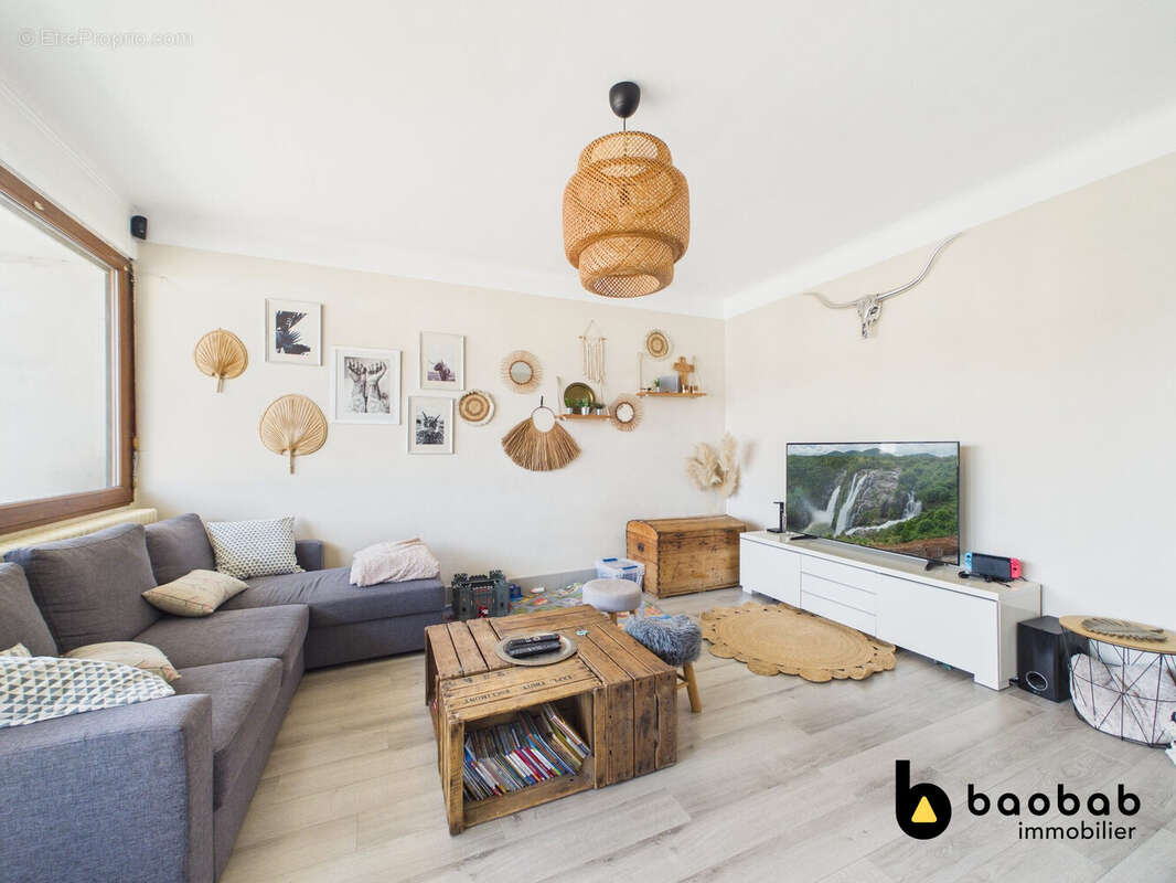 Appartement à COGNIN