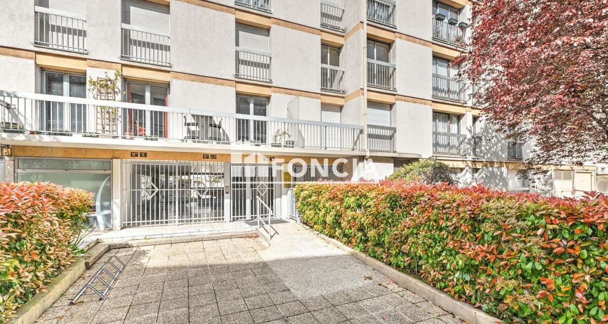 Appartement à VERSAILLES