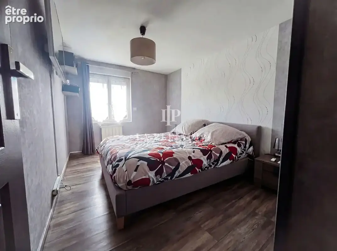Maison familiale avec chambre de plain-pied, à proximité du tram et de la gare - photo 12
