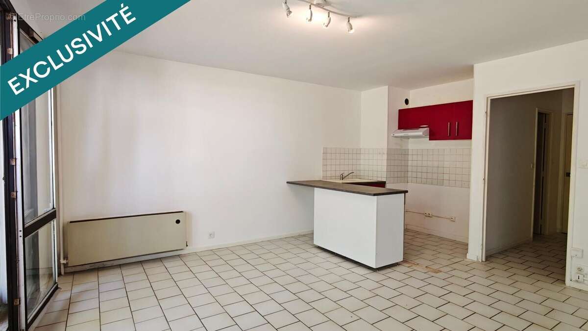 Appartement 30 m² à Sens  - photo 6