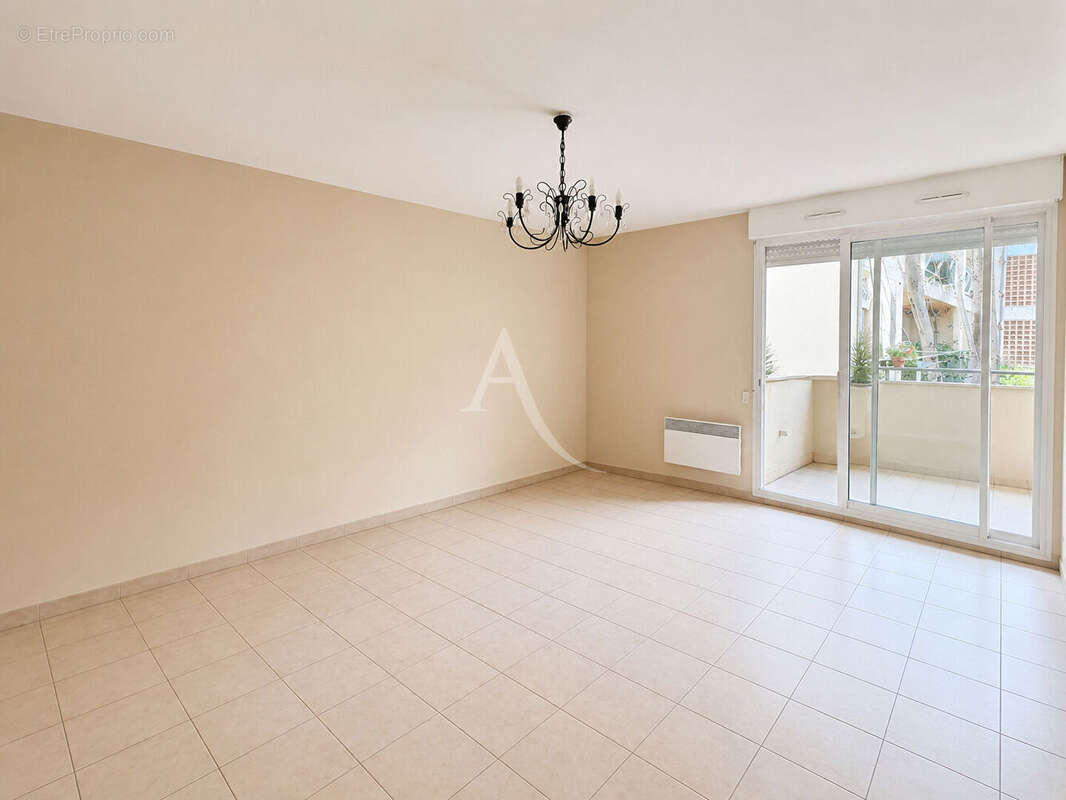 Appartement à MARSEILLE-12E