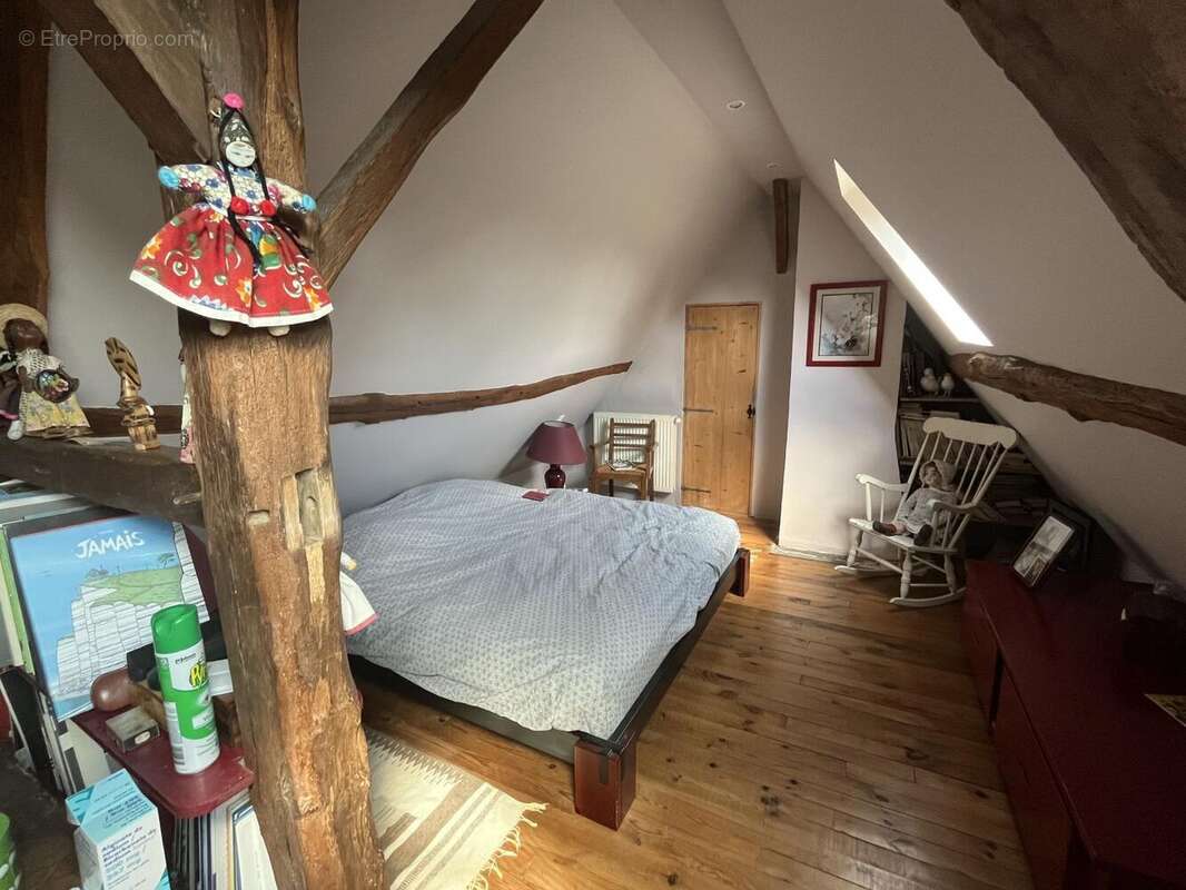 Maison à JOUY-SOUS-THELLE