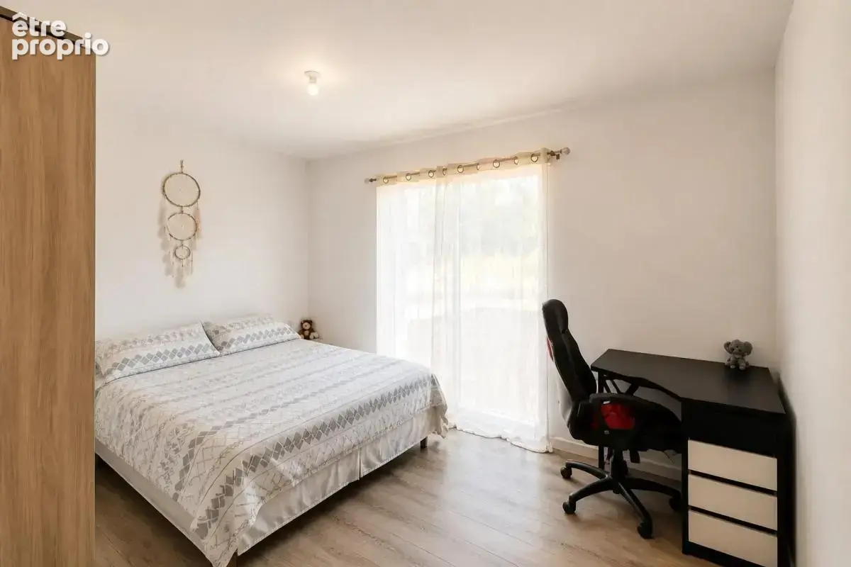 Maison de 4 pièces de 92 m² à Thilouze - photo 6