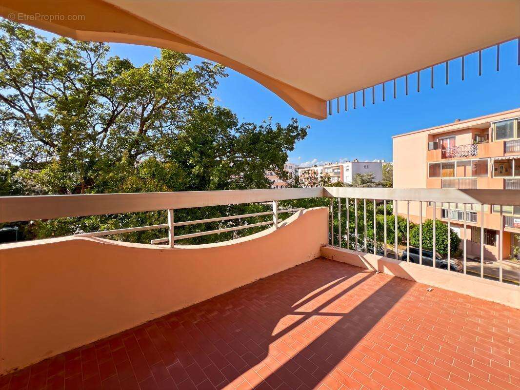 Appartement à SAINT-RAPHAEL