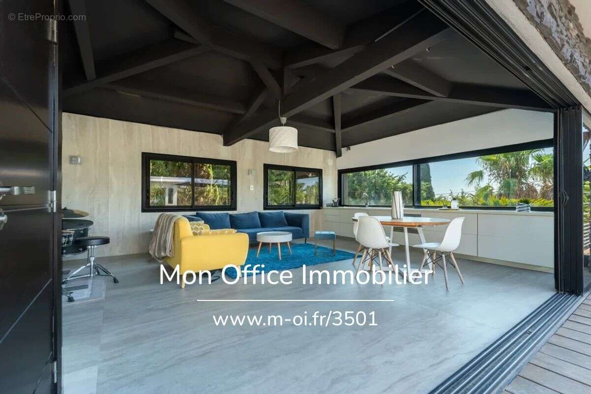 Maison à SAINT-RAPHAEL