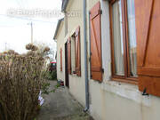 Maison à LA CHAPELLE-HUGON