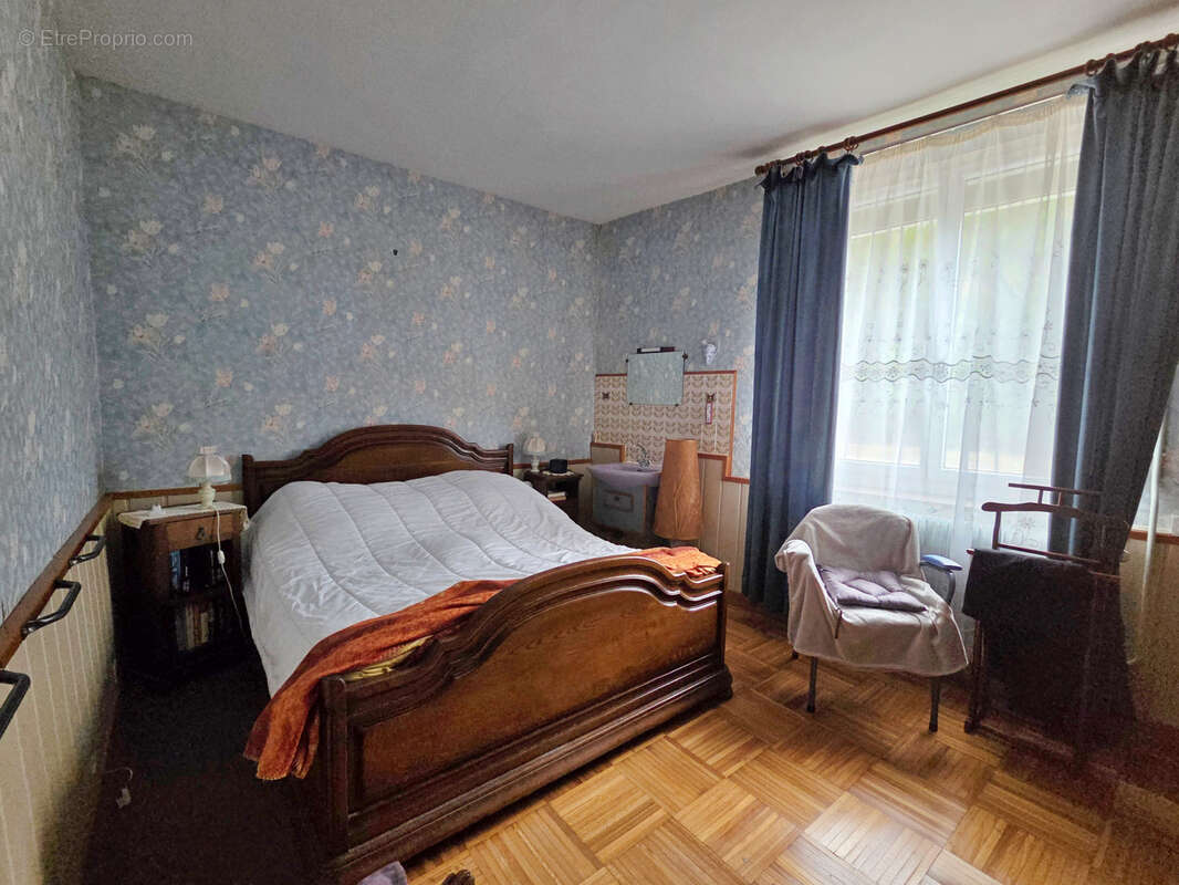 Maison à HAN-SUR-MEUSE