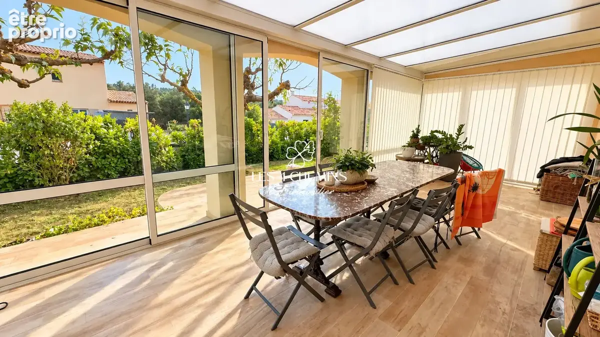 Maison à vendre 5 pièces de 137m2 + véranda sur parcelle de 1200 m2 avec piscine - photo 10
