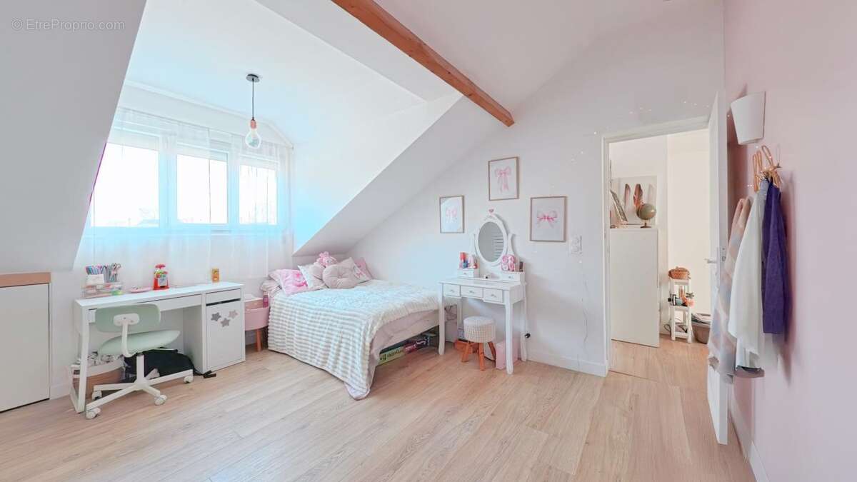 Maison à CHAMPIGNY-SUR-MARNE