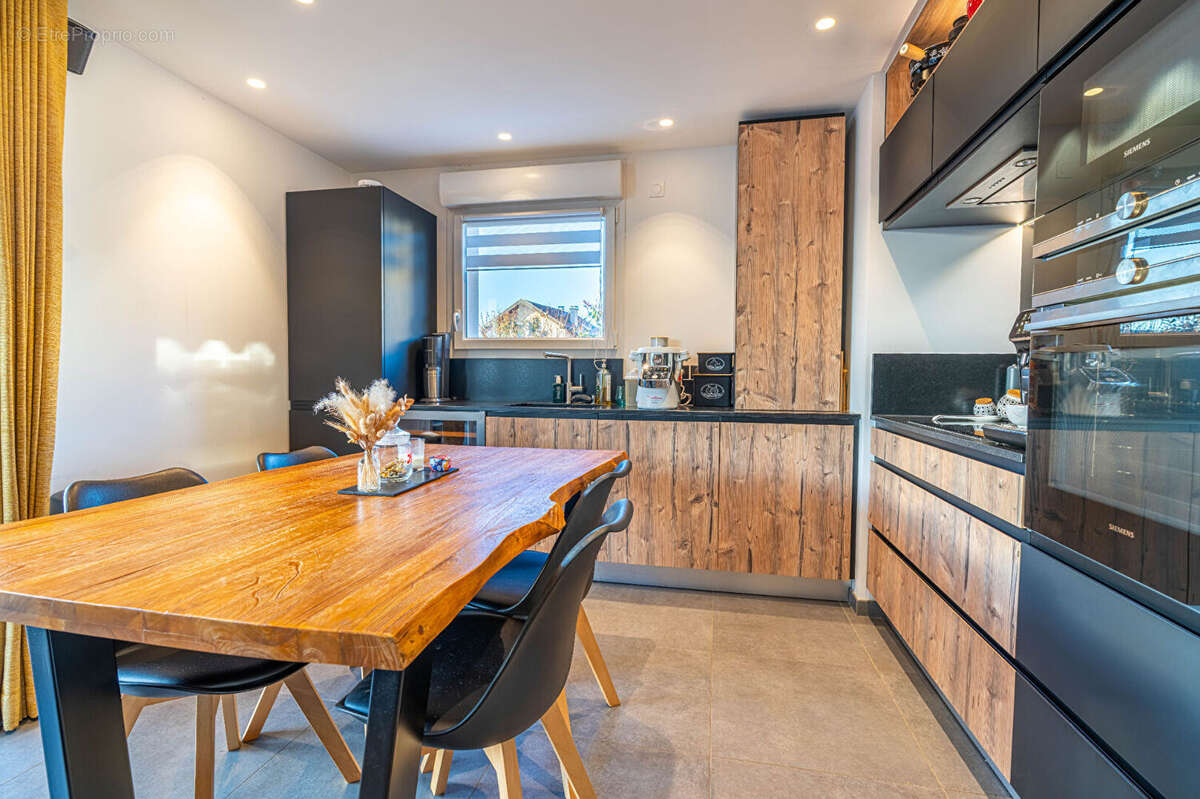 Appartement à VILLAZ