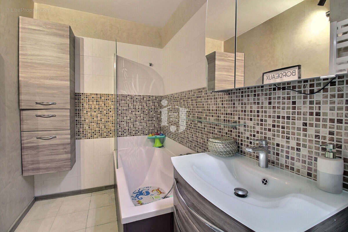 Appartement à EPINAY-SUR-SEINE